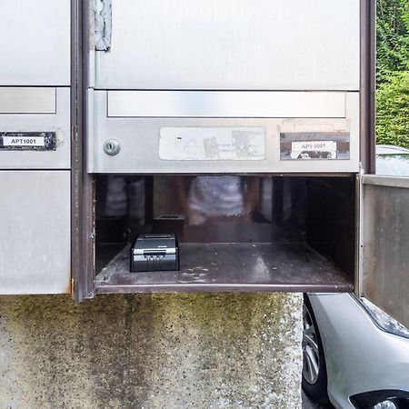 Homey Comfort In Oerlikon Zürich Eksteriør bilde