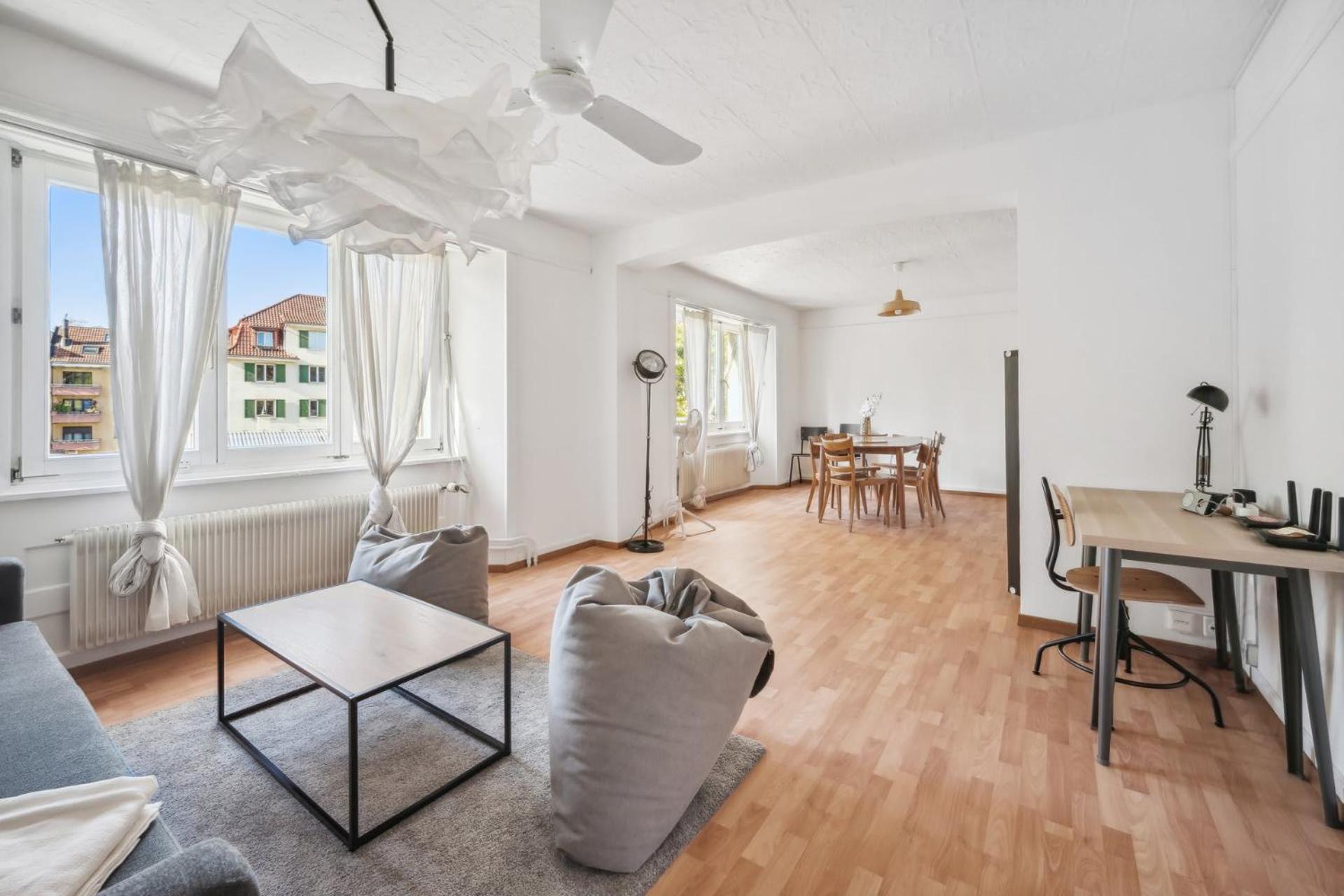 Homey Comfort In Oerlikon Zürich Eksteriør bilde