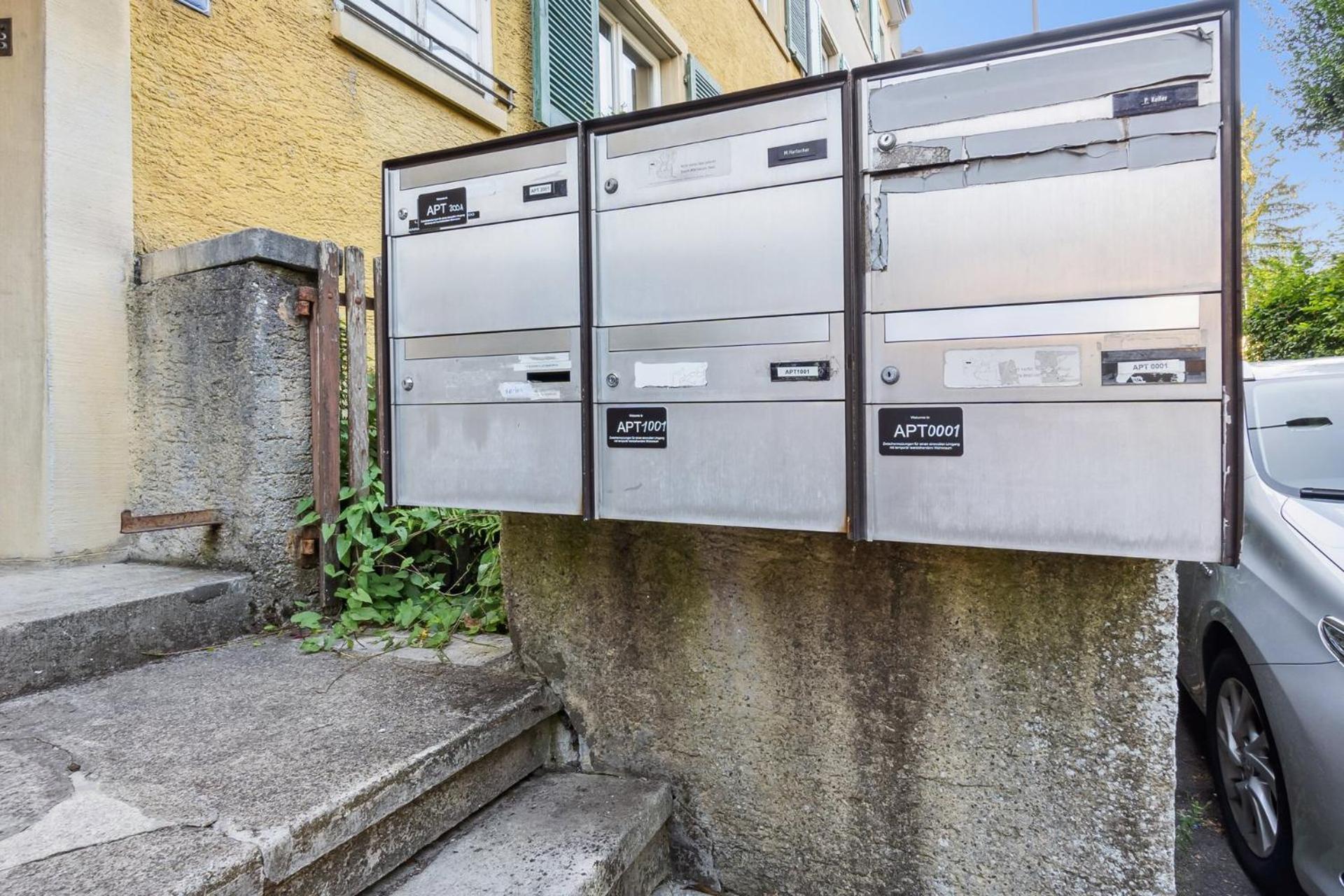 Homey Comfort In Oerlikon Zürich Eksteriør bilde
