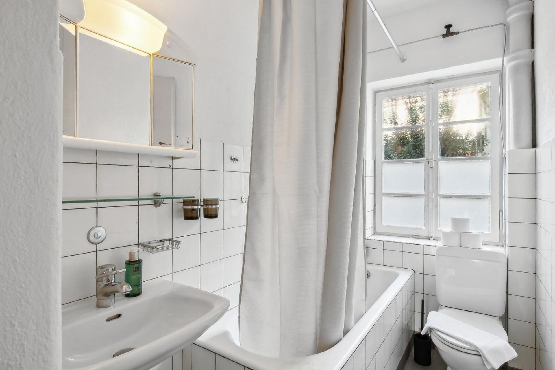 Homey Comfort In Oerlikon Zürich Eksteriør bilde
